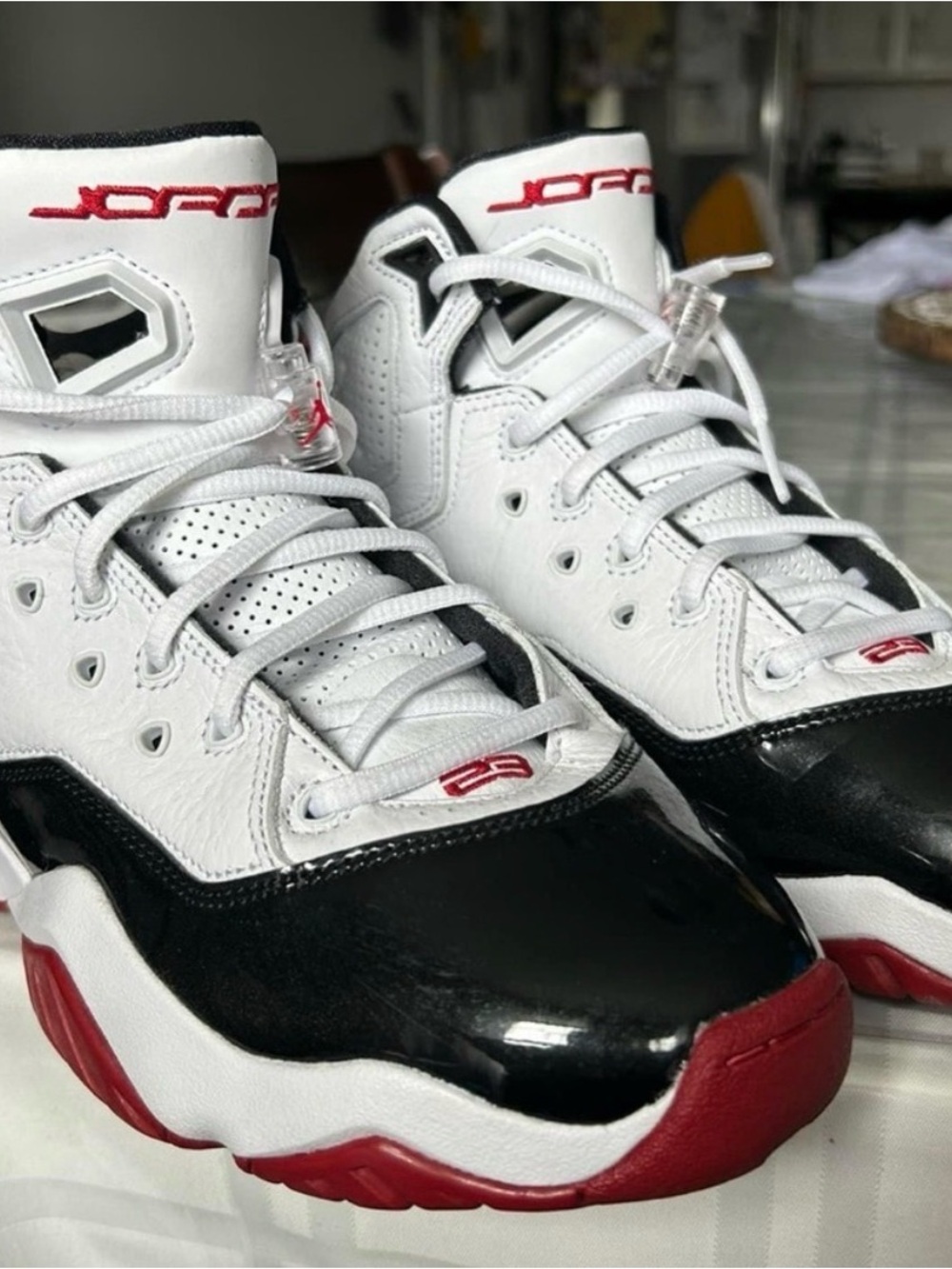 Jordan Kids Basketball Sneakers in White, Black & Red